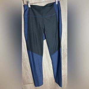 Outdoor Voices Leggings Black and Blue Size Small